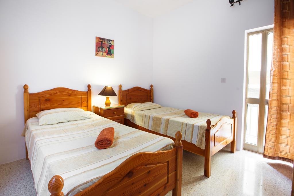 Dolphin Court Daire Marsalforn Dış mekan fotoğraf