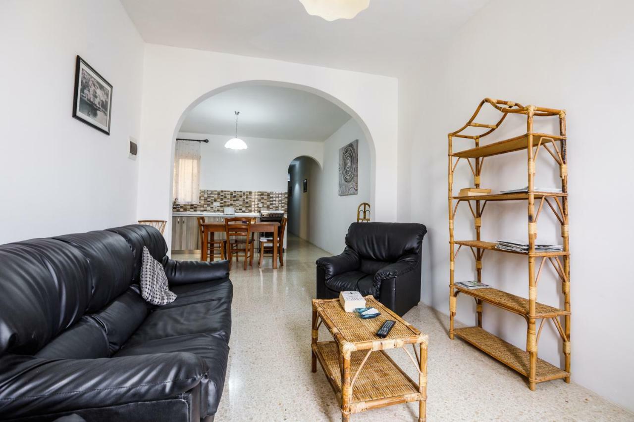 Dolphin Court Daire Marsalforn Dış mekan fotoğraf