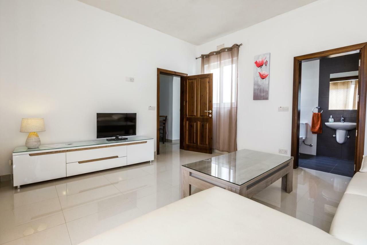 Dolphin Court Daire Marsalforn Dış mekan fotoğraf