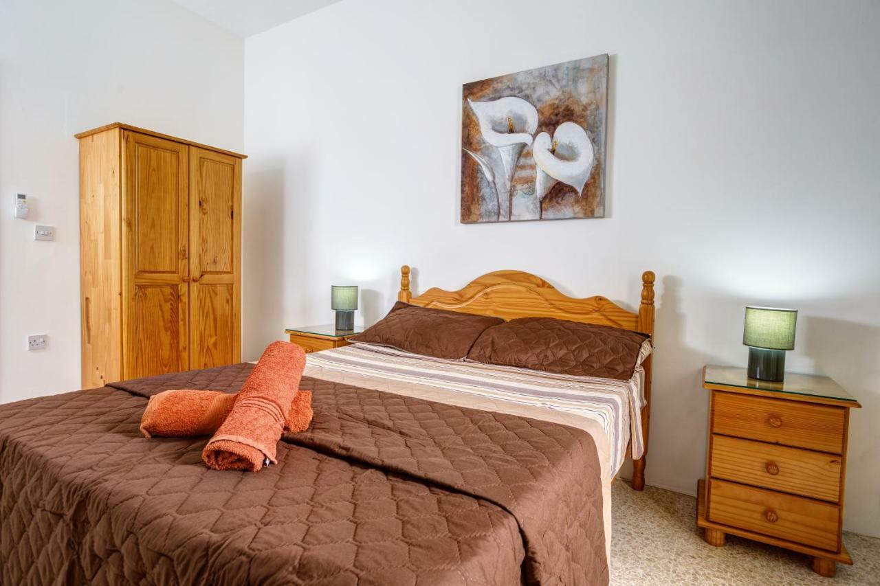 Dolphin Court Daire Marsalforn Dış mekan fotoğraf
